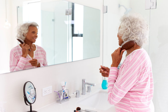 essential-grooming-tips-for-seniors